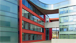 Laborflächen, Reinraum-Module, Büro- und Lagerflächen